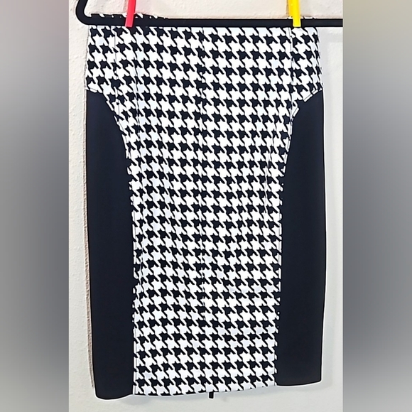 MICHAEL Michael Kors Houndstooth Knit Zipper Front Pencil Skirt Size 8 - Picture 3 of 11